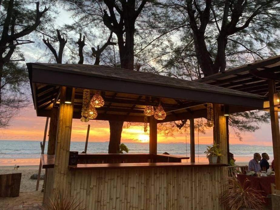 Lanta Villa Resort Ban Ai Dao Екстериор снимка