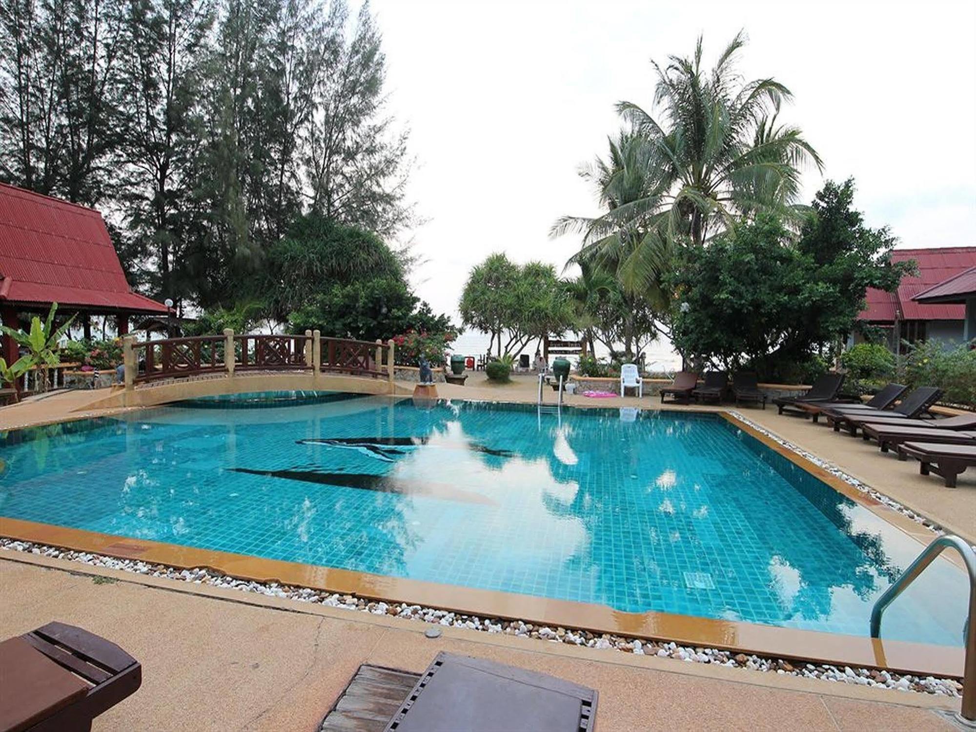 Lanta Villa Resort Ban Ai Dao Екстериор снимка