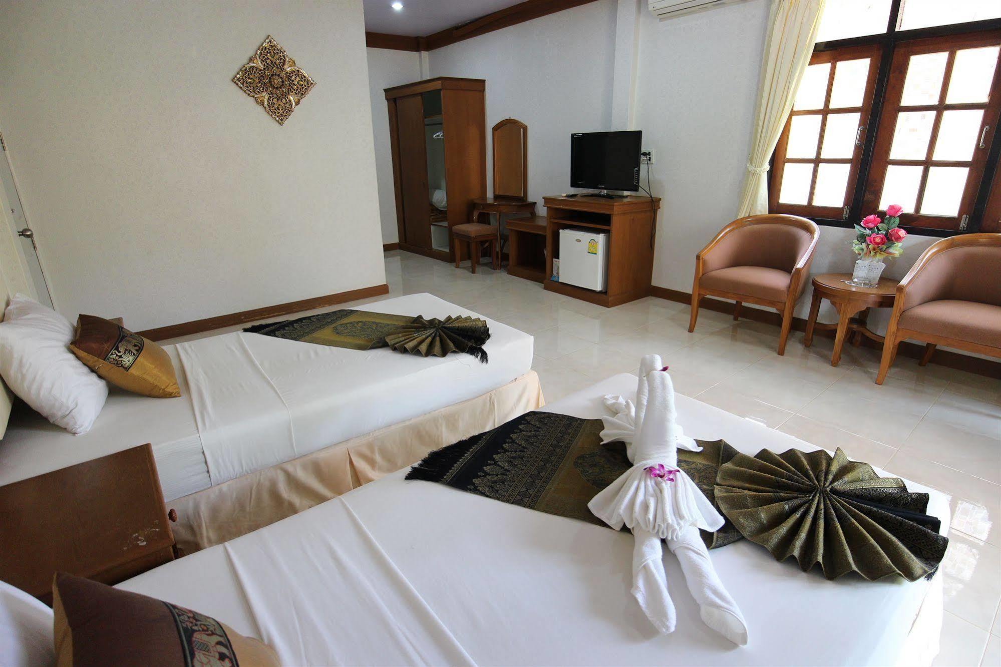Lanta Villa Resort Ban Ai Dao Екстериор снимка
