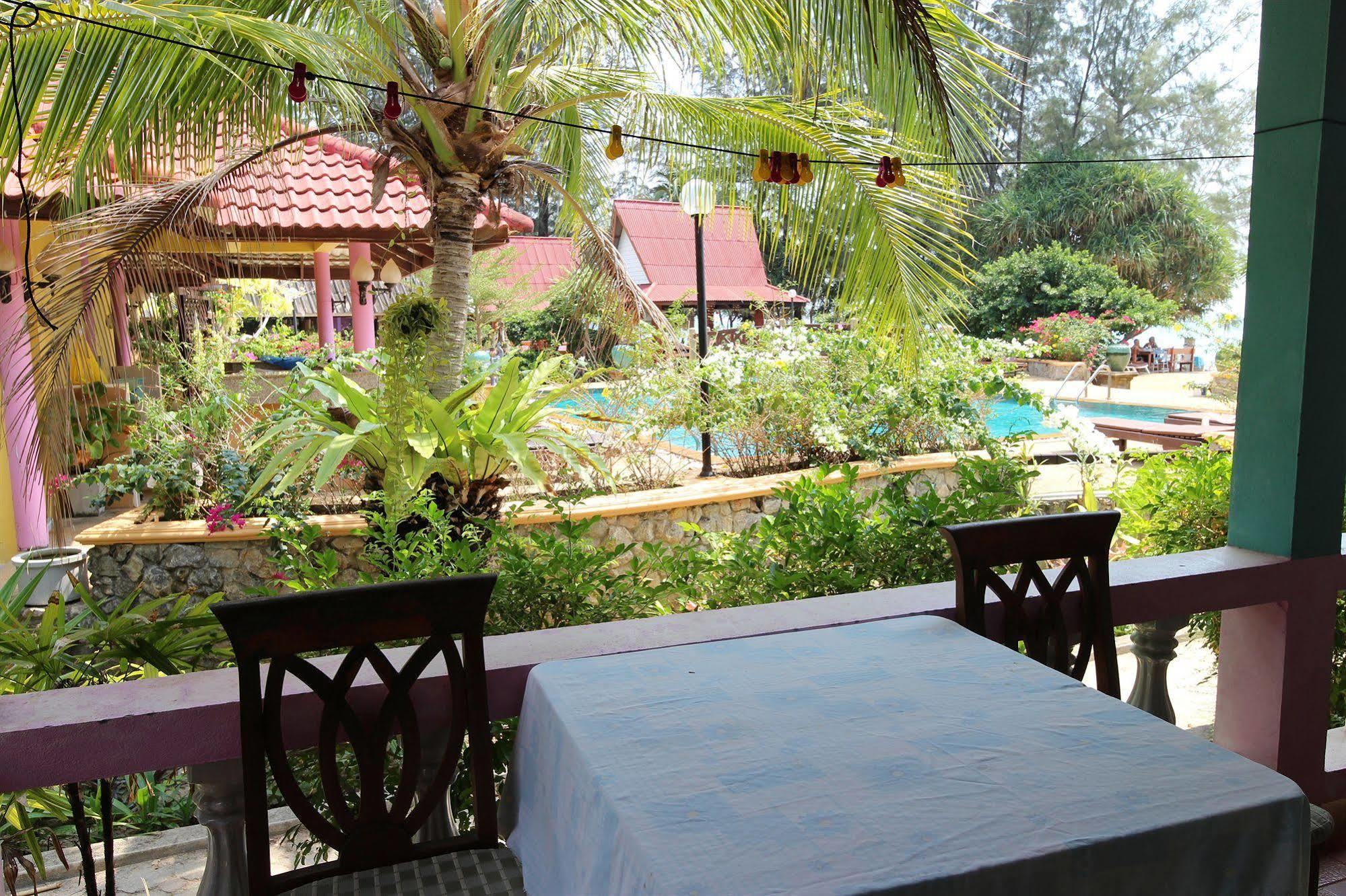 Lanta Villa Resort Ban Ai Dao Екстериор снимка
