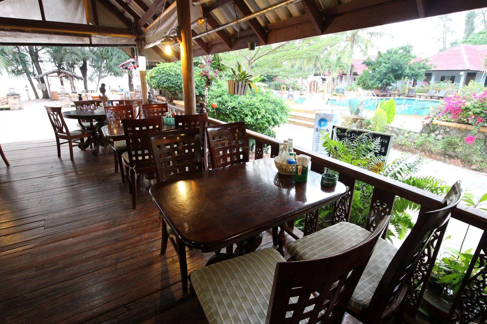 Lanta Villa Resort Ban Ai Dao Екстериор снимка